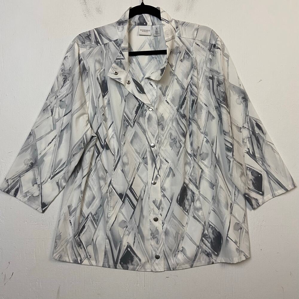 Chico’s Weekends Women's Gray White Snap Front Shacket Top Size XL
